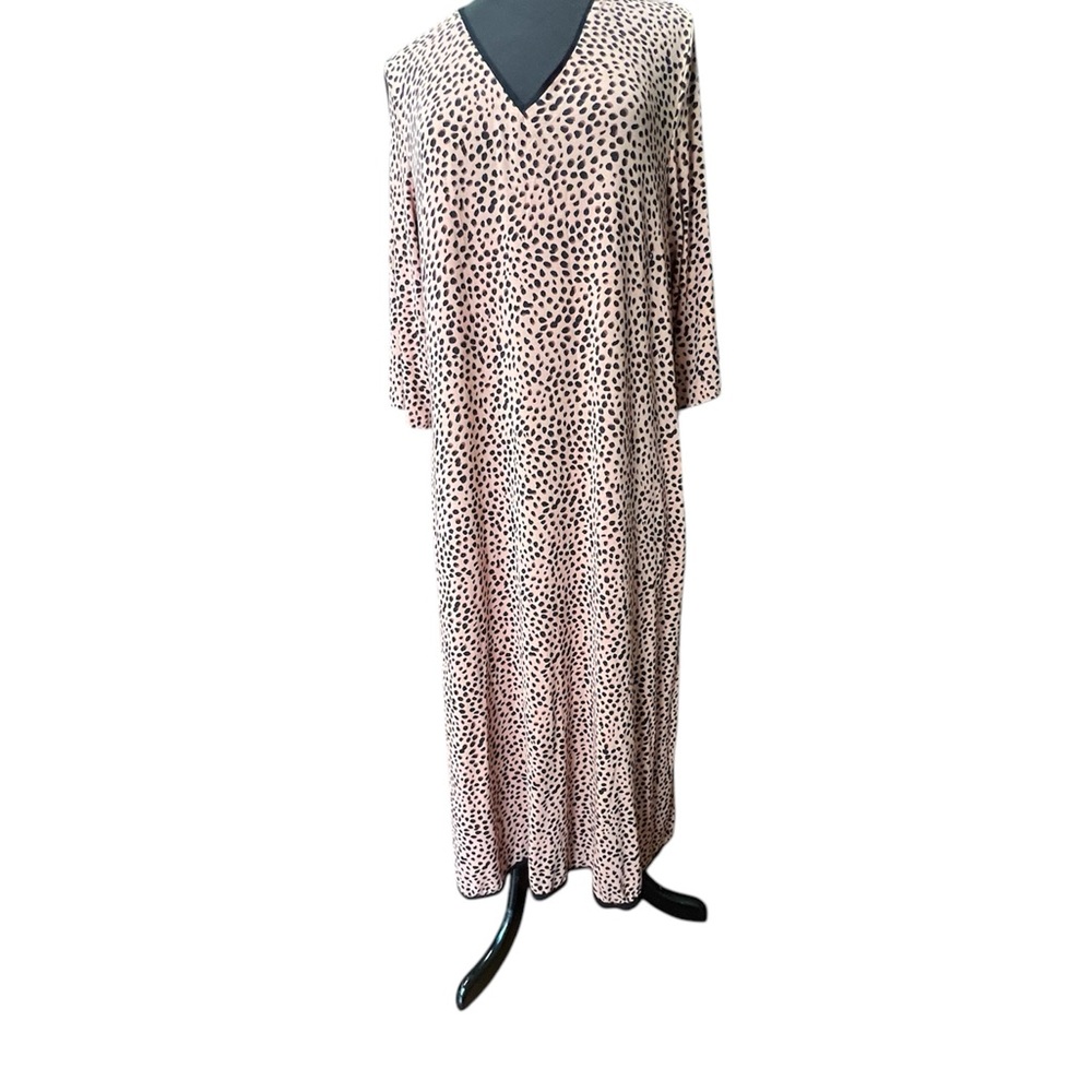 Donna Karan Pink V-Neck 3/4 Sleeve Gown